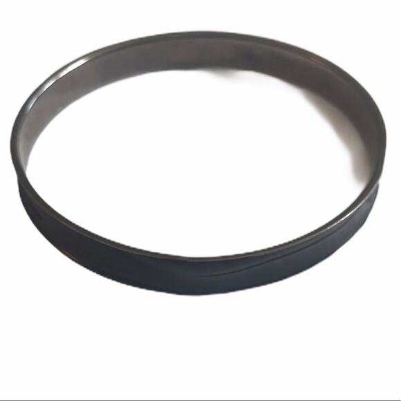 Vintage Bangle Bracelet Black Lightweight Enamel - Picture 1 of 8